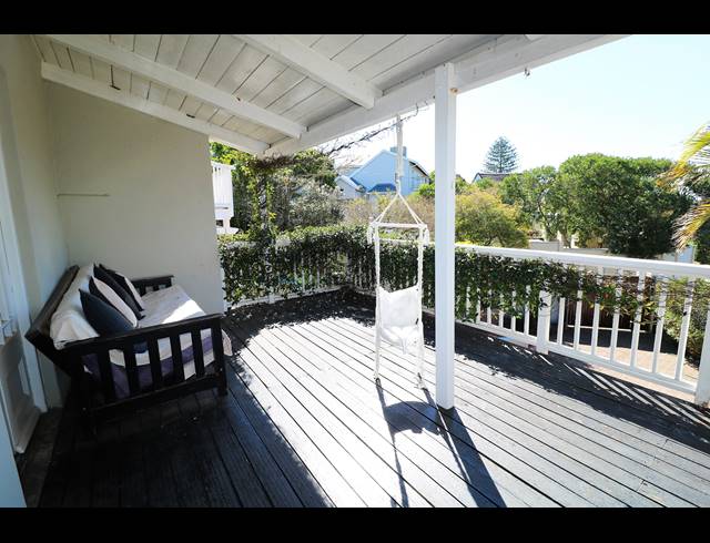3 BEDROOM HOUSE FOR SALE IN BONZA BAY